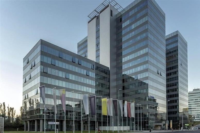 Vista Plus Offices Kft image 1