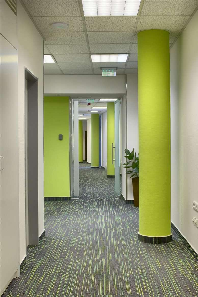 Fercom Ingatlanhasznosító Kft. image 1