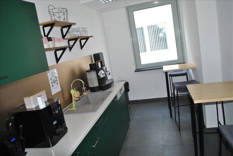 DBH Serviced Office image 2