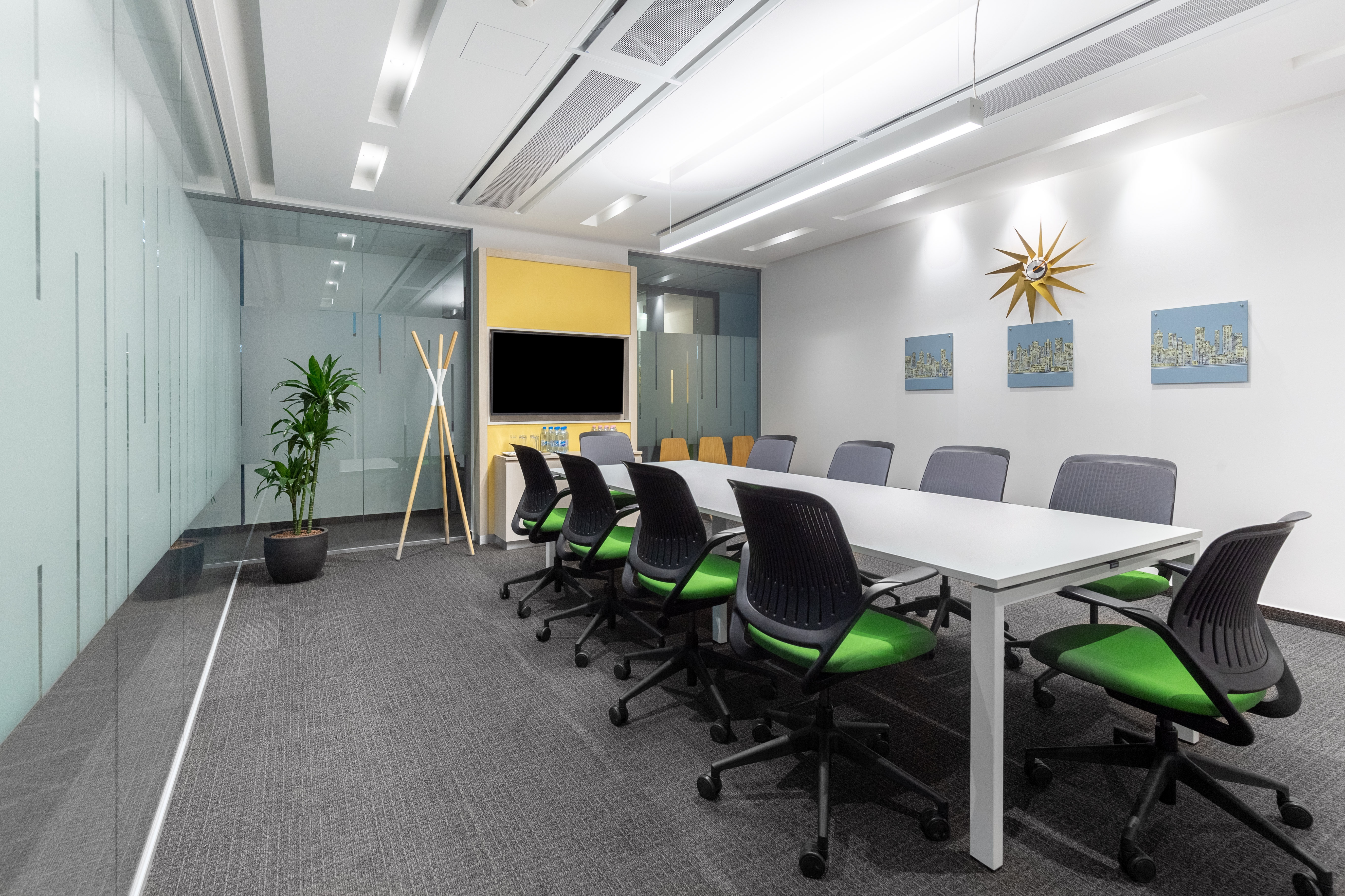 Regus - Budapest, MillPark Centre image 4