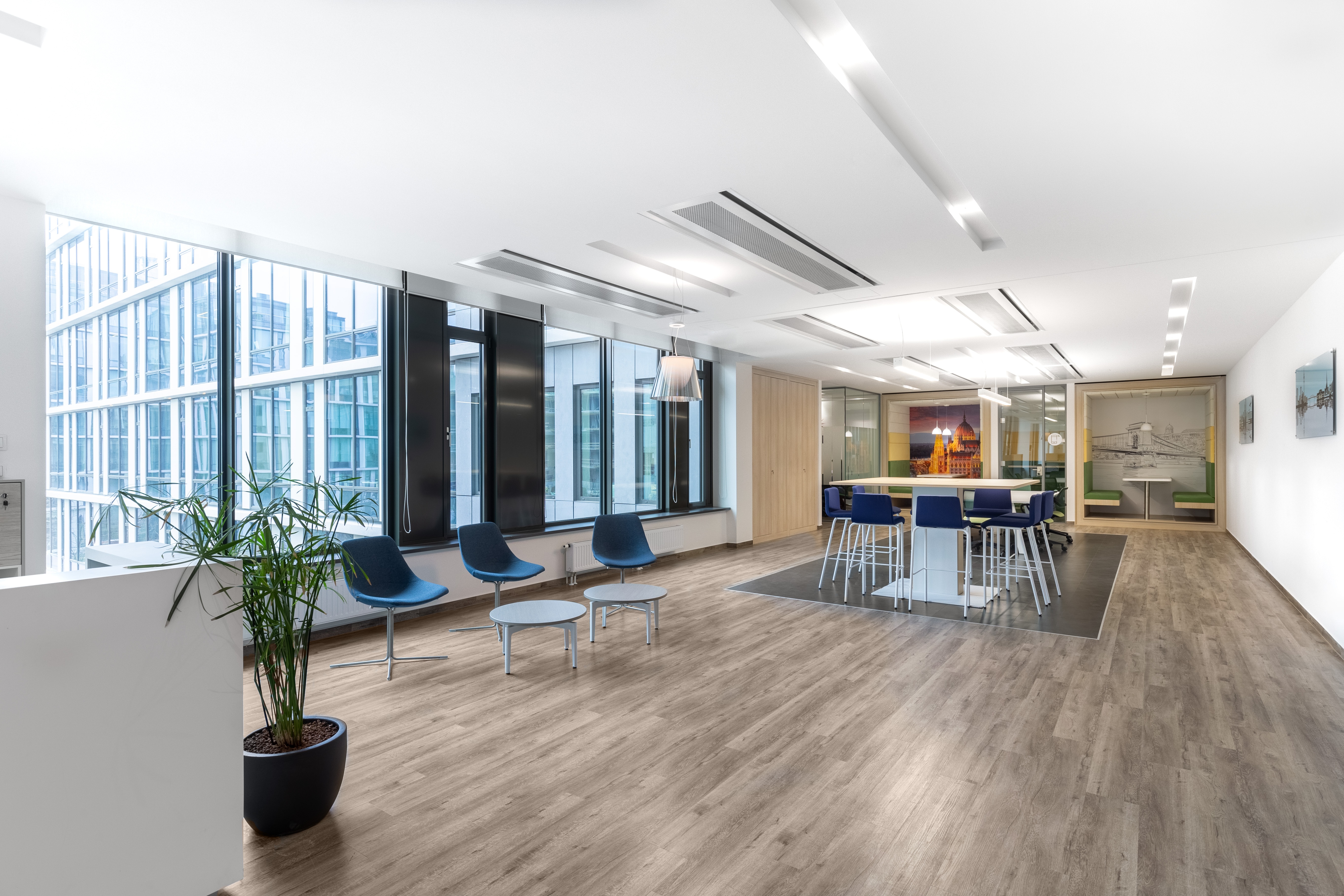 Regus - Budapest, MillPark Centre image 2