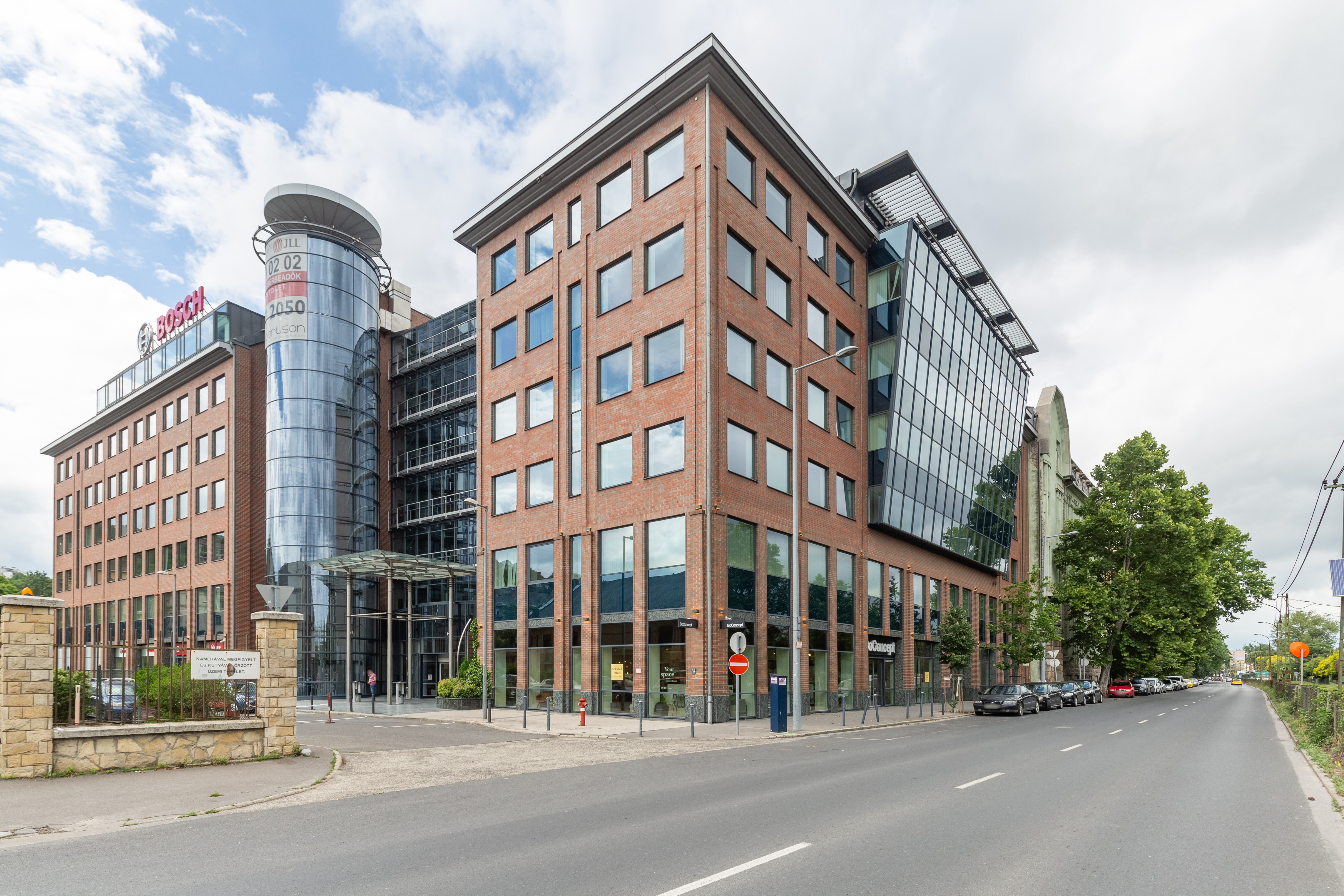 Regus - Budapest Obuda Gate image 1