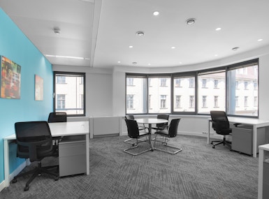 Regus - Budapest, President Centre image 3