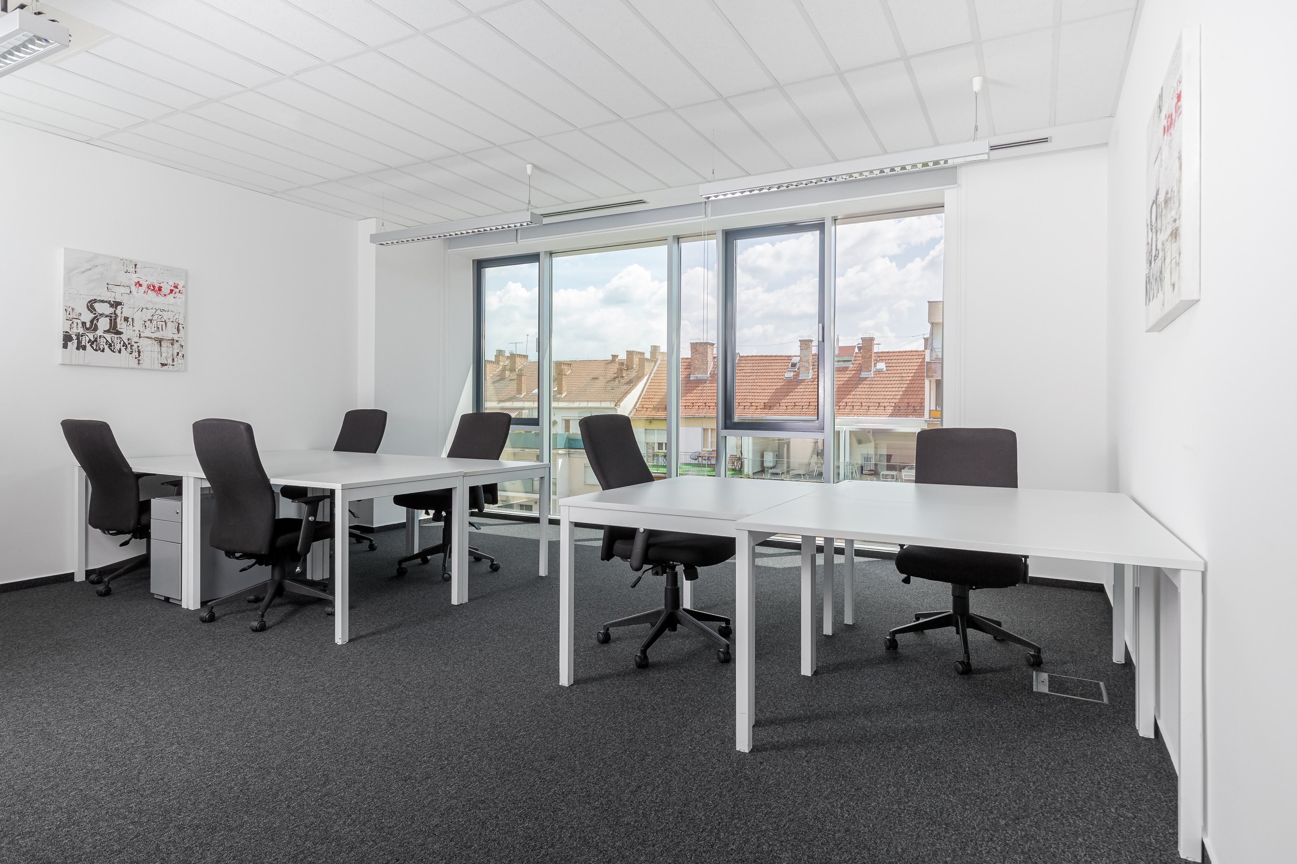 Regus - Budapest, Ujbuda Allee Corner image 3