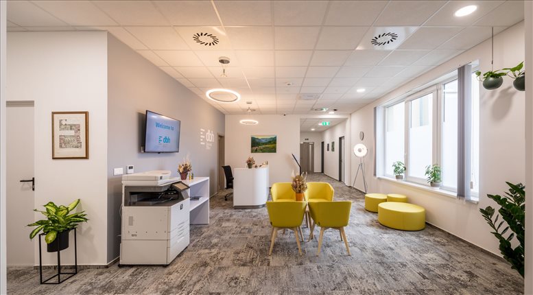 DBH Serviced Office image 5