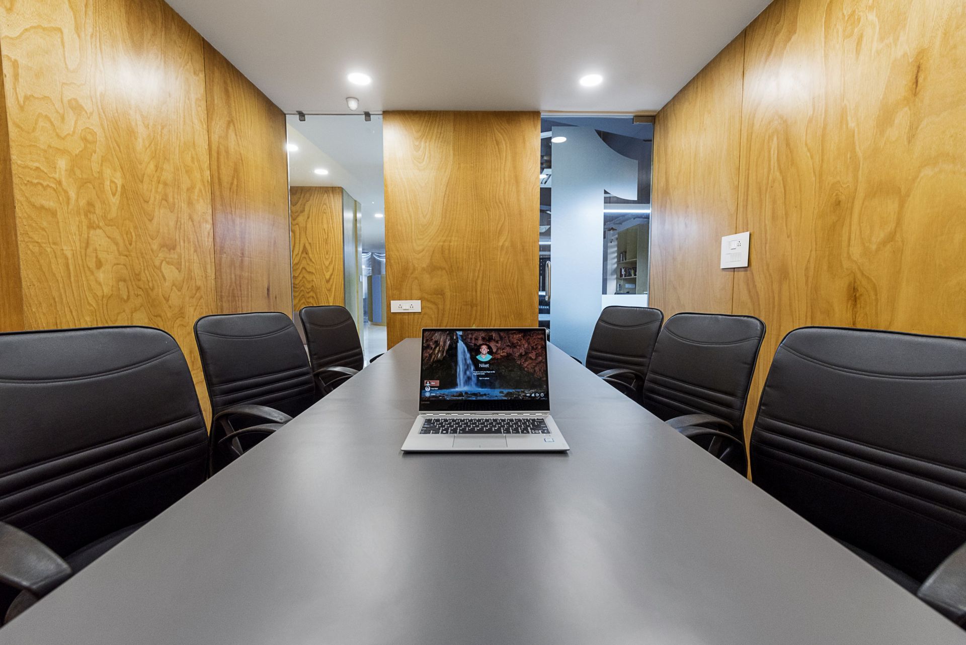 Hively Workspace image 2