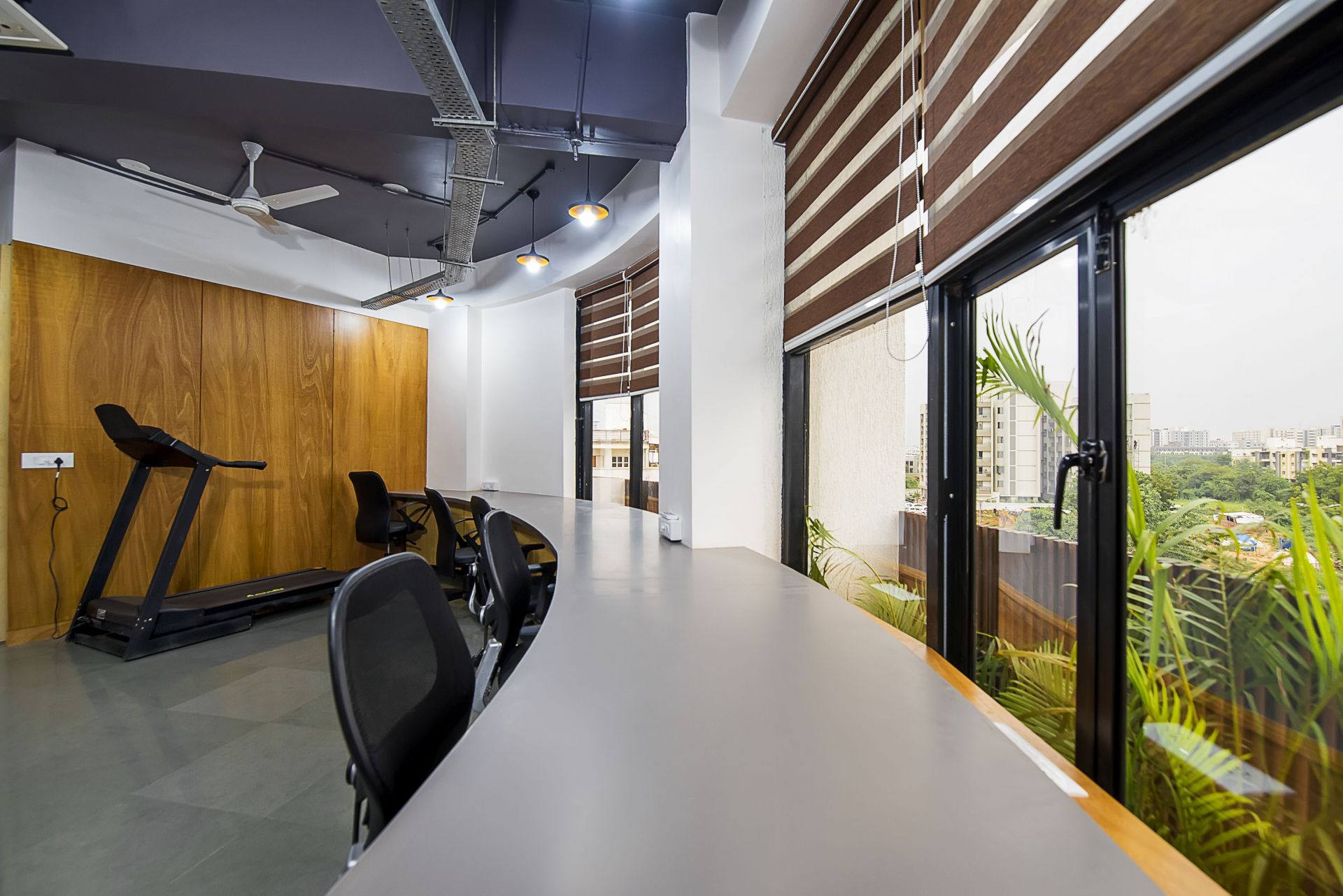 Hively Workspace image 5