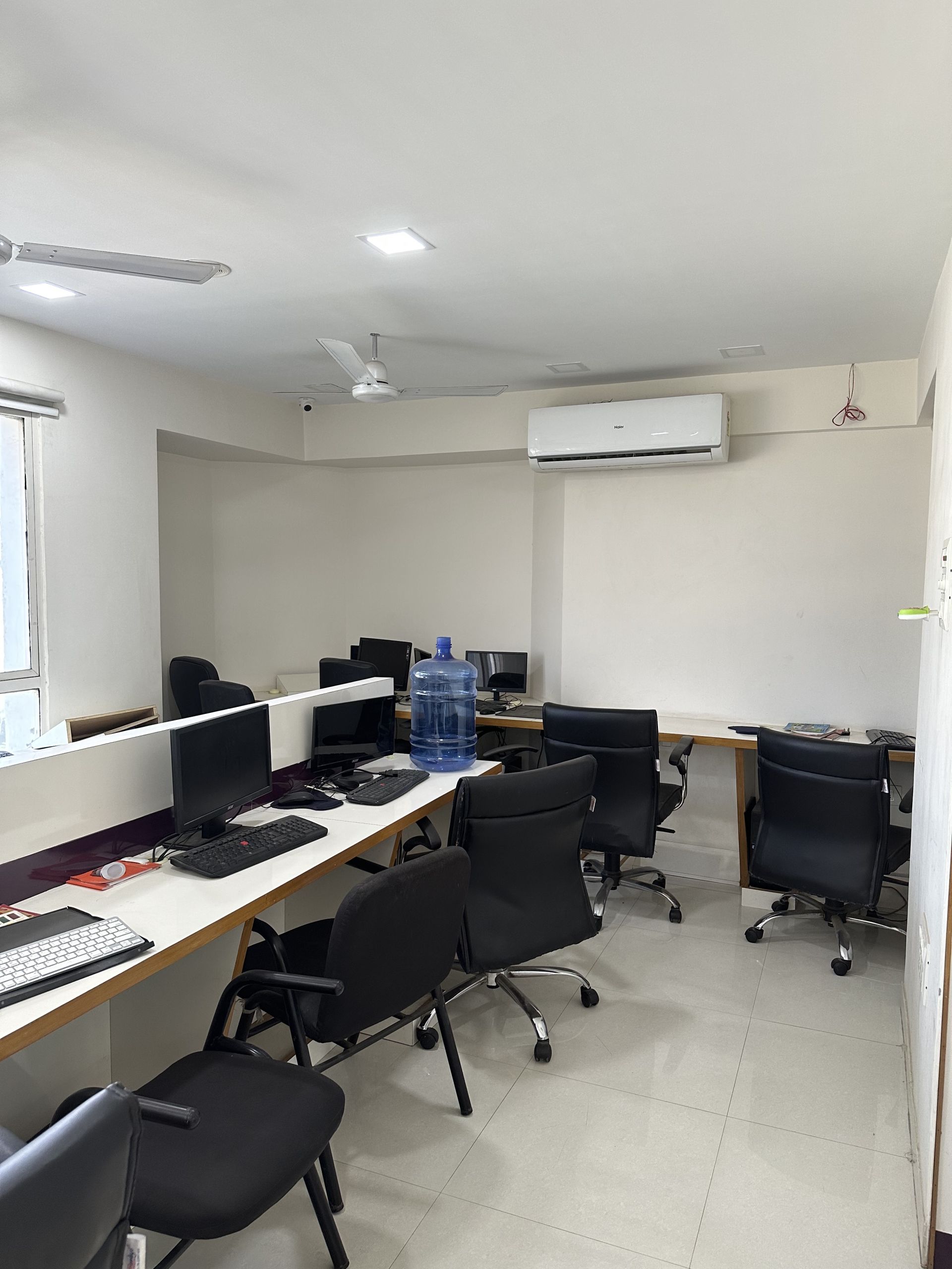 SPX Co-Working Bodakdev image 3