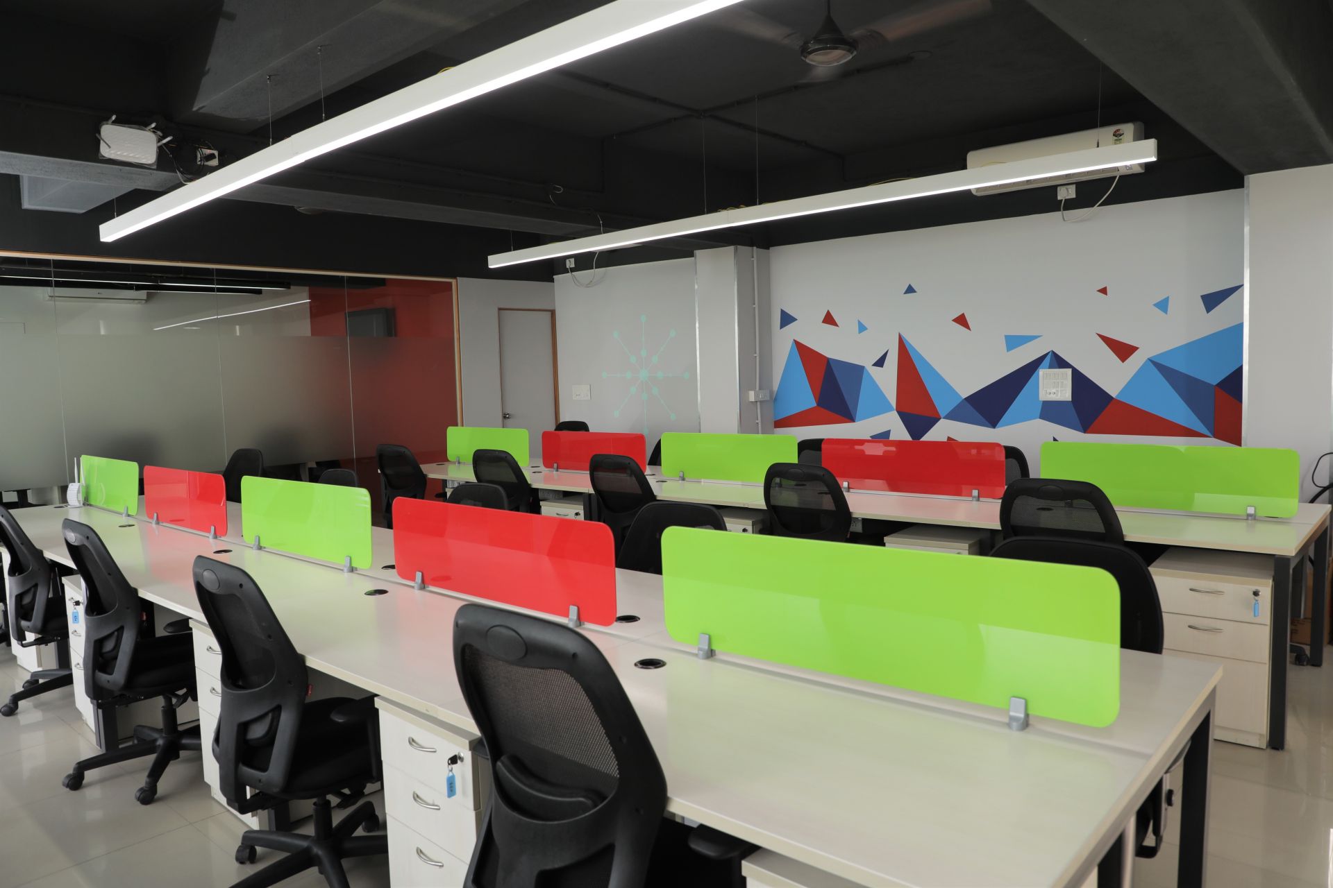 Cluster5 Co-Working Space image 2