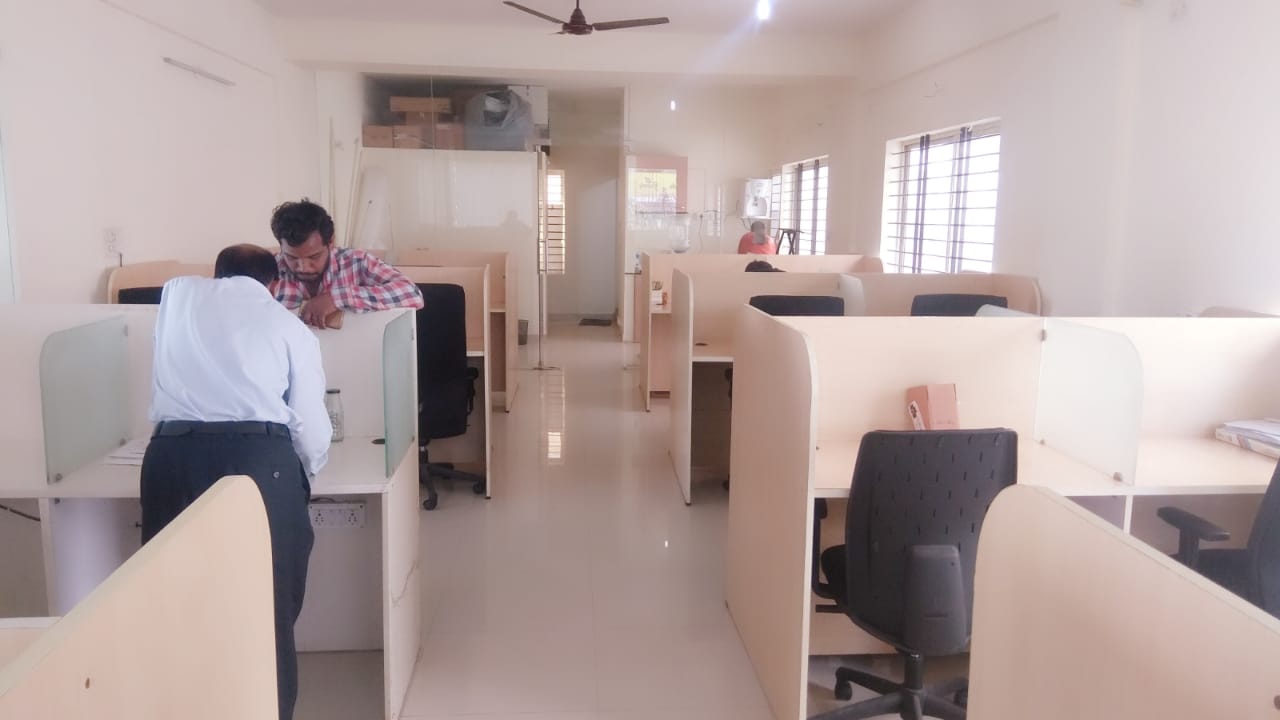 Cowork Garage image 3