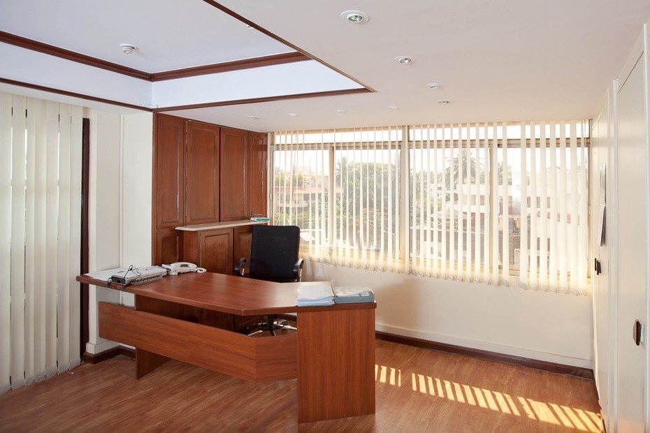 Golden Square - Vittal Mallya Road image 4