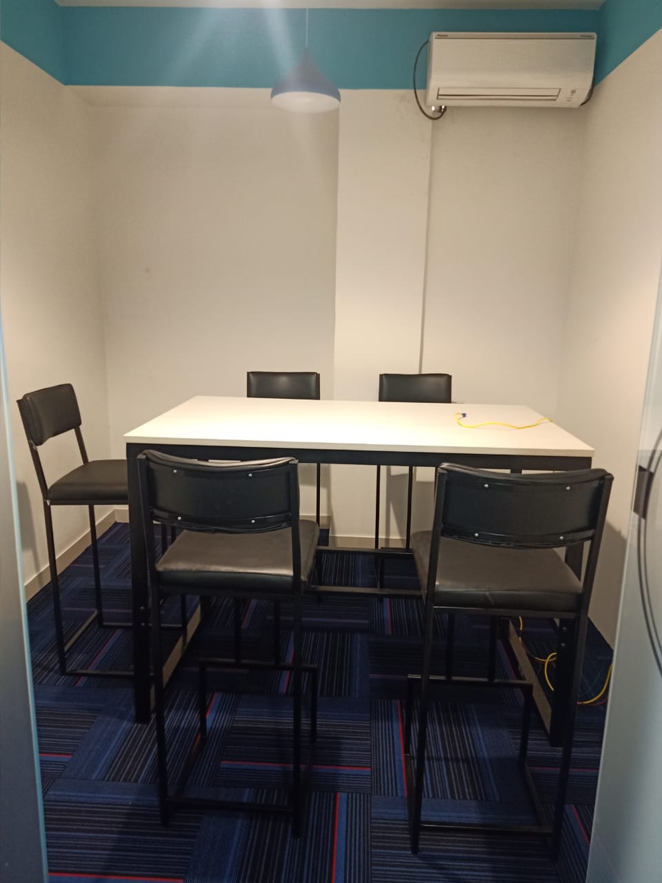 Lad Work Spaces image 2