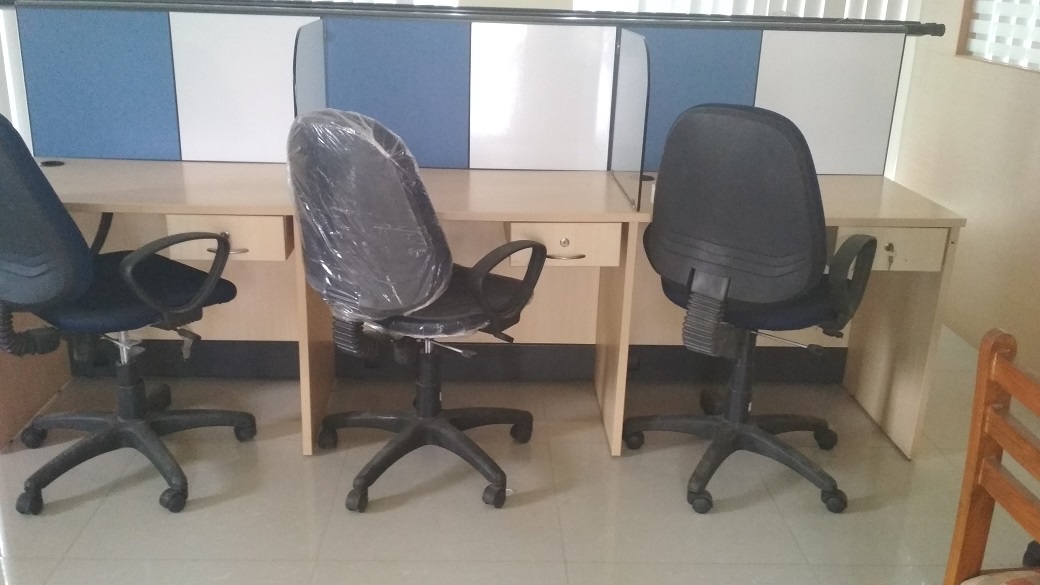 Qbox Incubator image 2