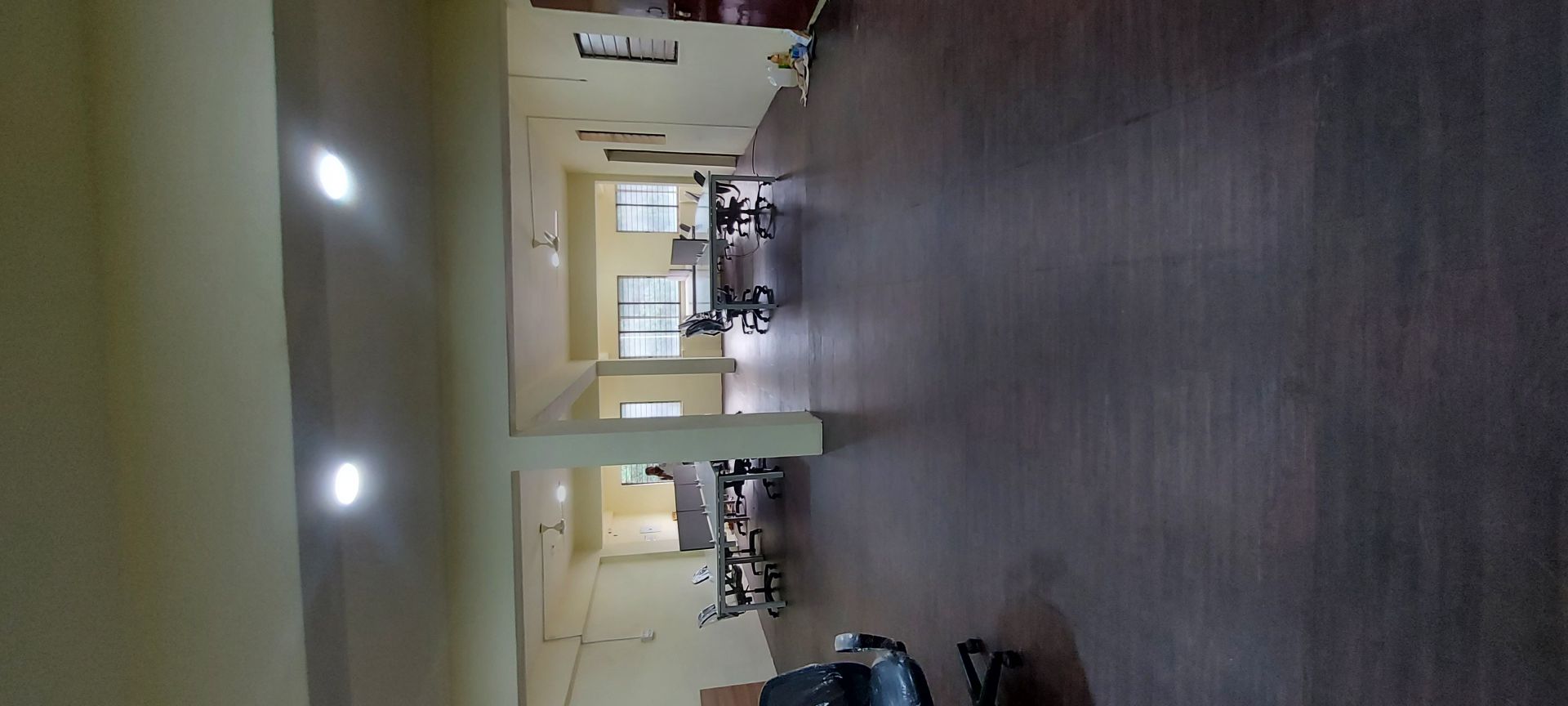 Spiffy Cowork image 3