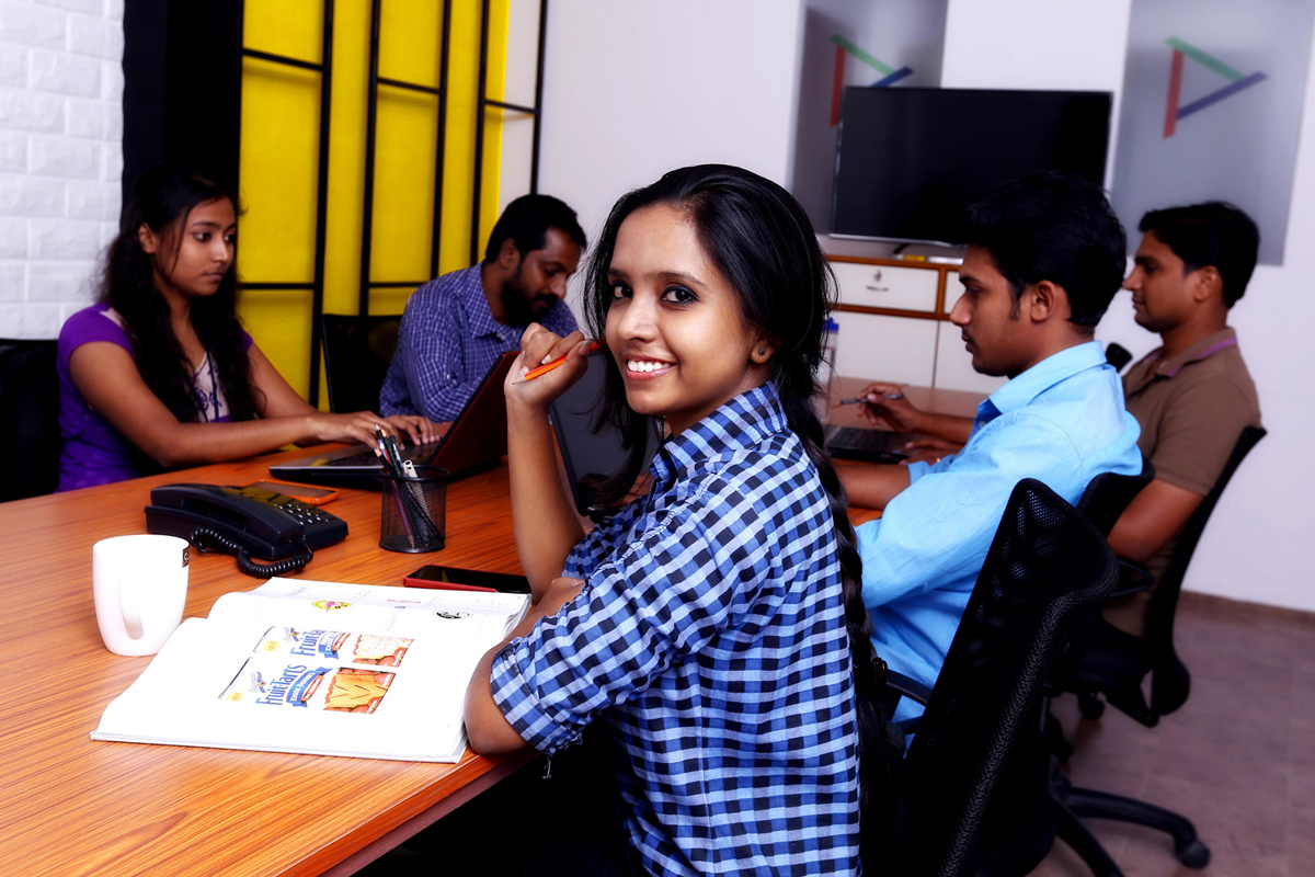 TRINITY CO WORKING SPACE image 5