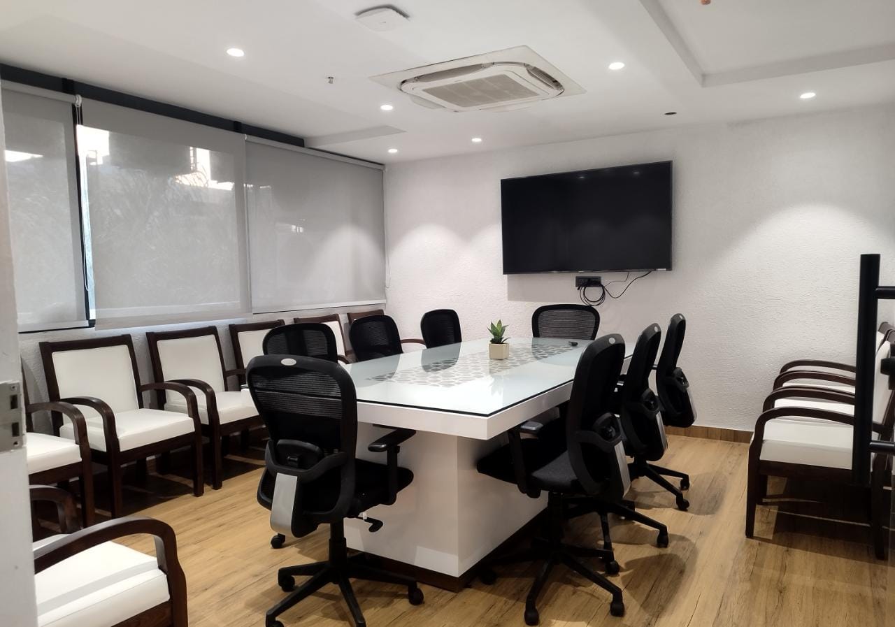 WORKAHOLICS WORKZONE image 2