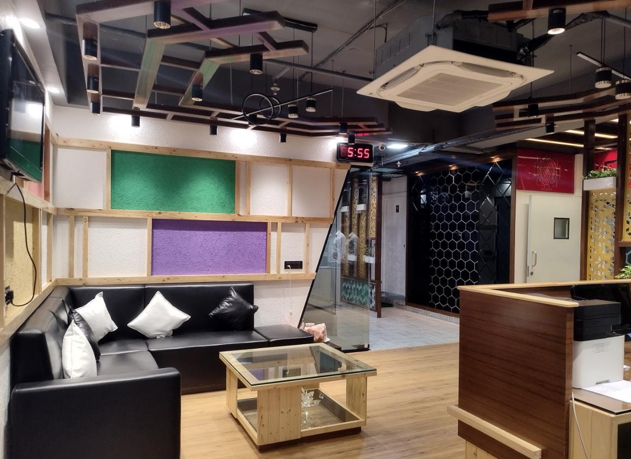 WORKAHOLICS WORKZONE image 3