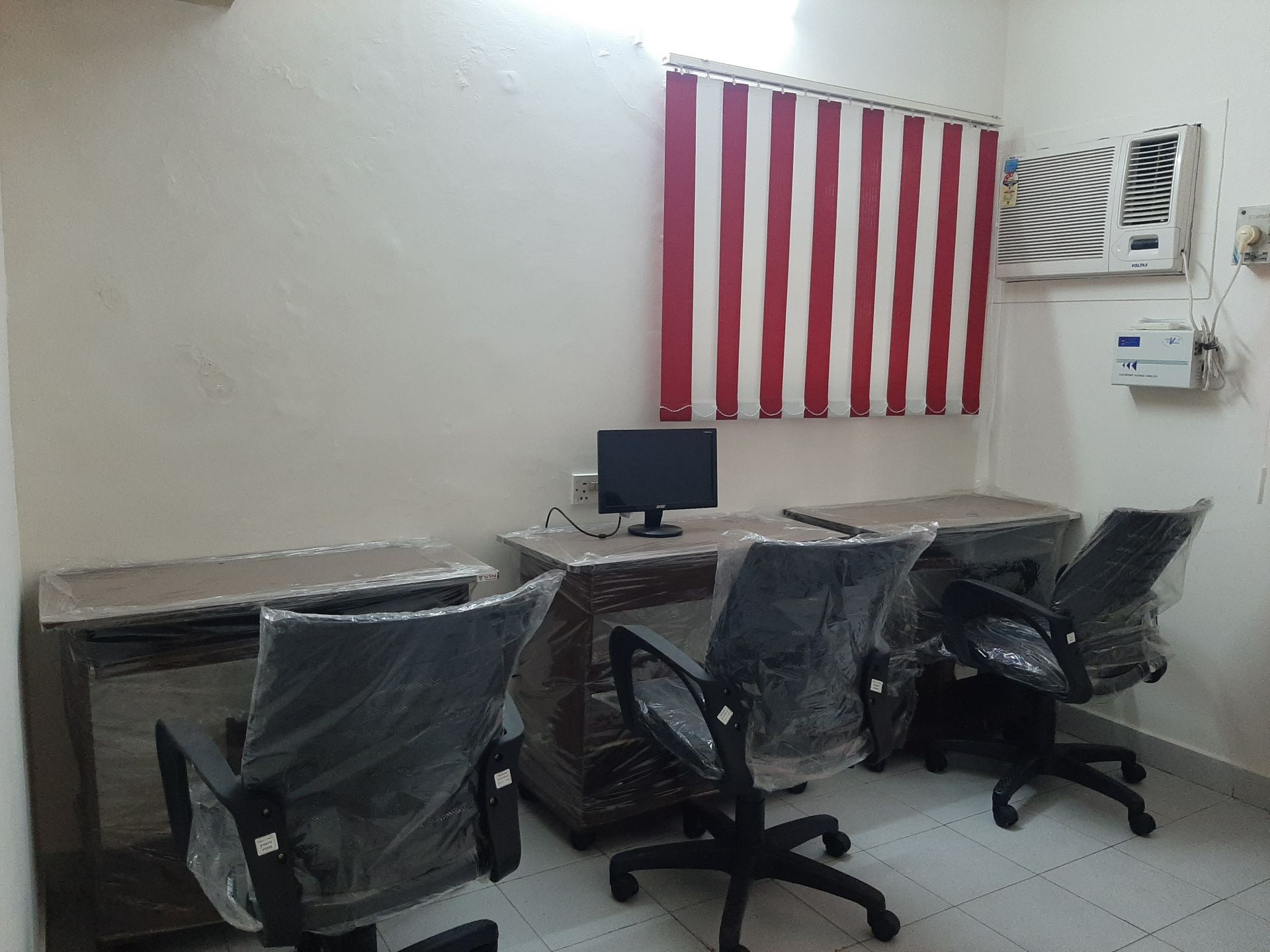 everyes work space image 5