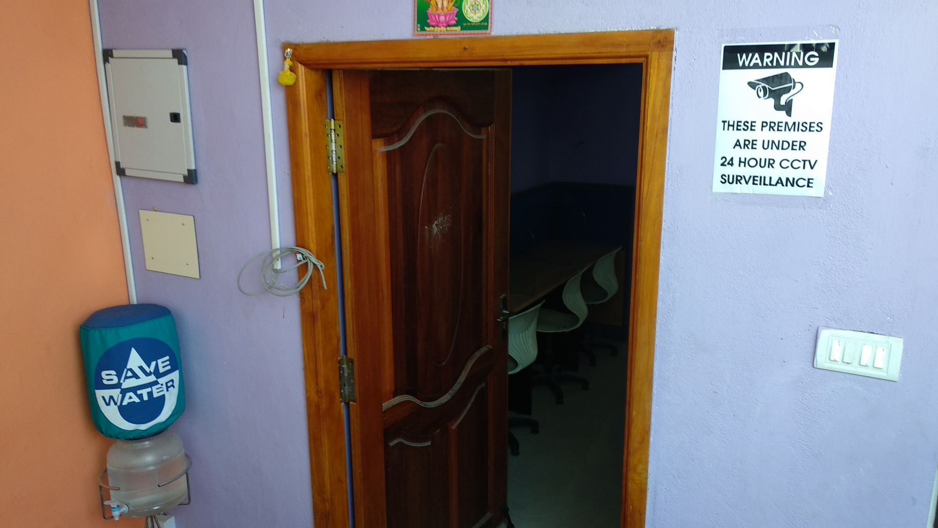 Office Tiger image 5