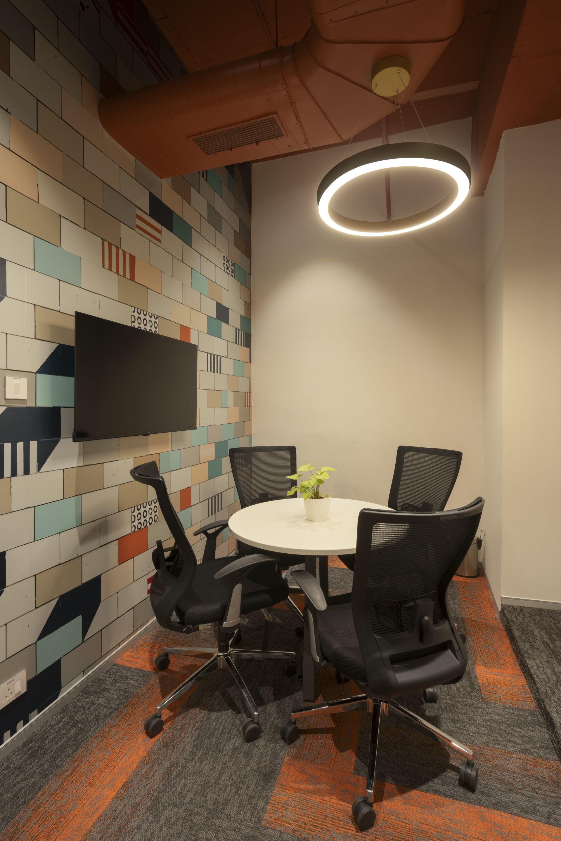 Trend Works 2 image 4