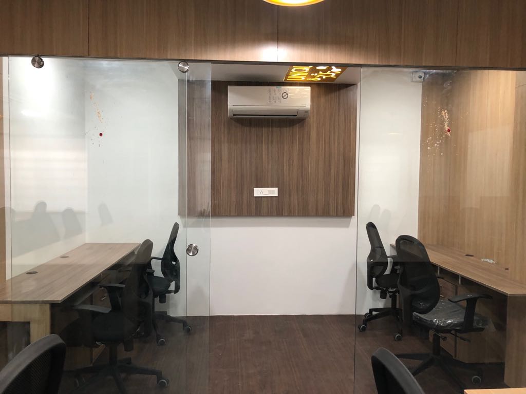 Vantage Coworking image 3