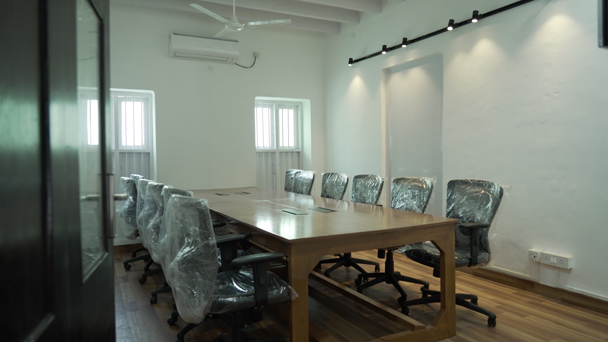 WOCO Spaces @the mayflower image 2