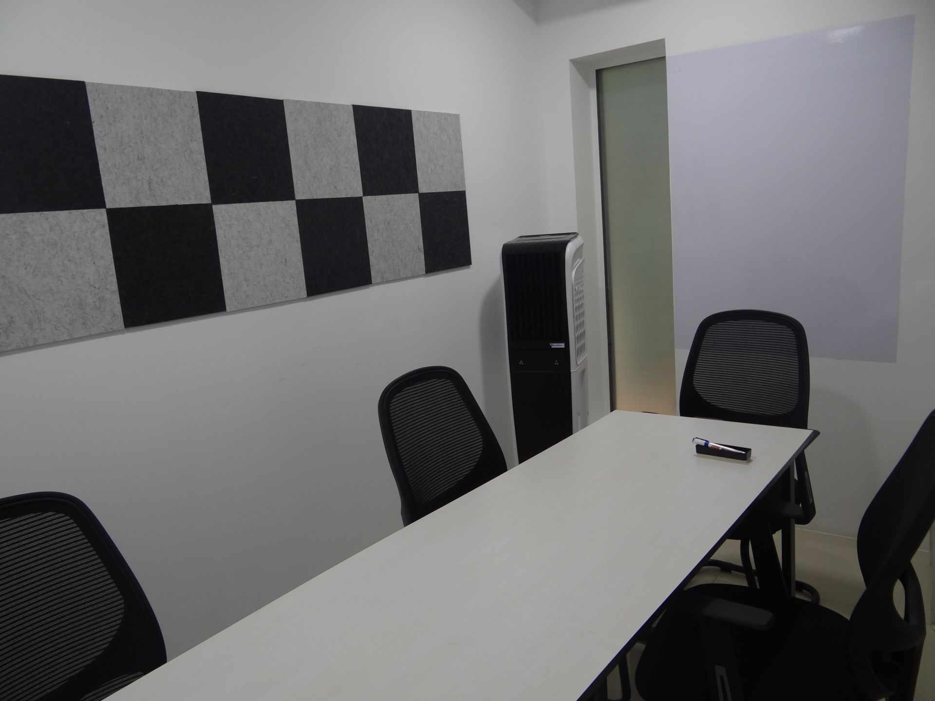 Discover Work Space image 2