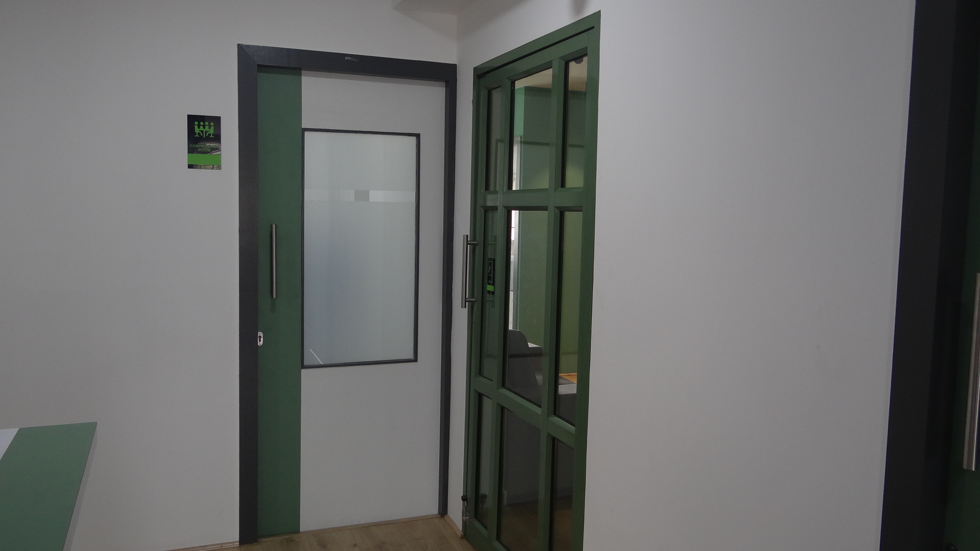 Discover Work Space image 5