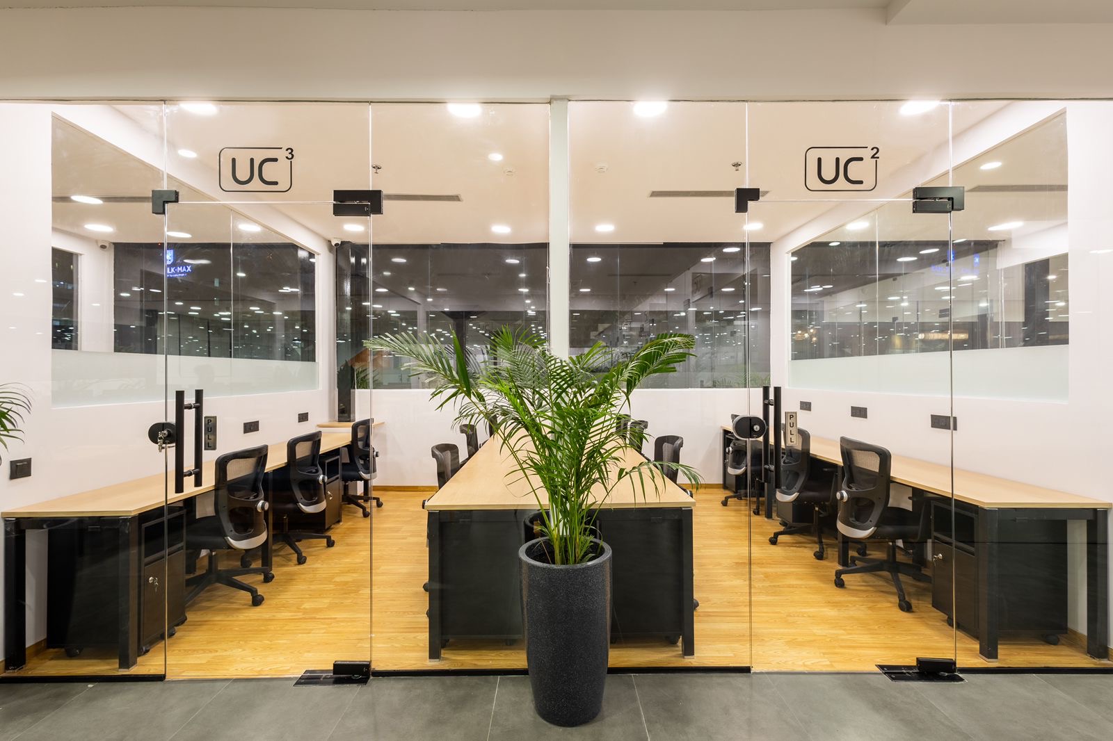 Urban Cabin Cowork image 5