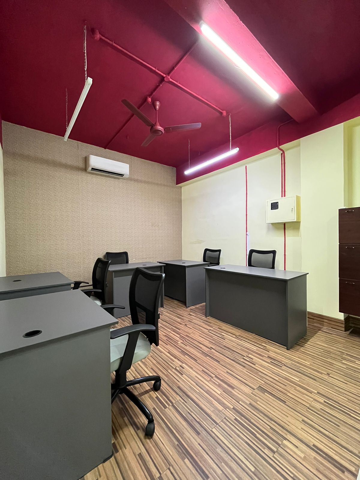 The office Jos Junction image 4