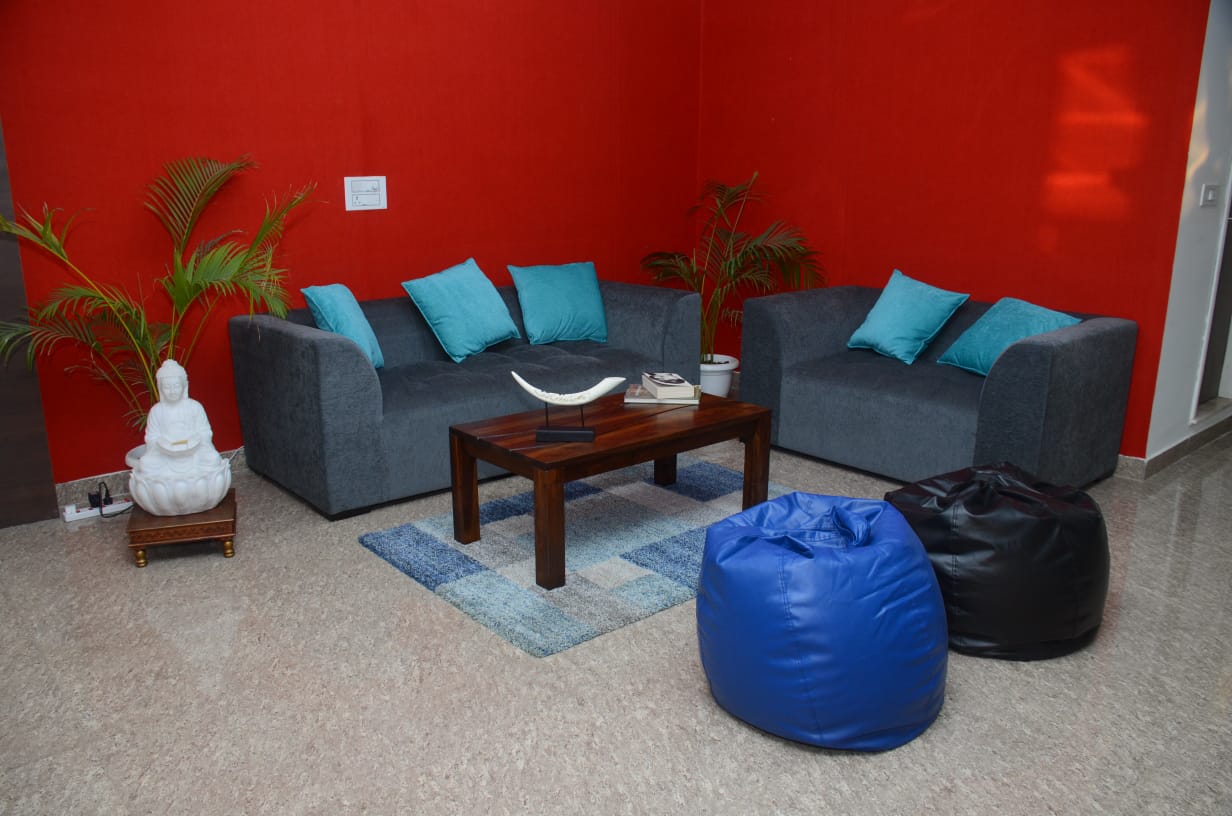 Books En Beyond image 3