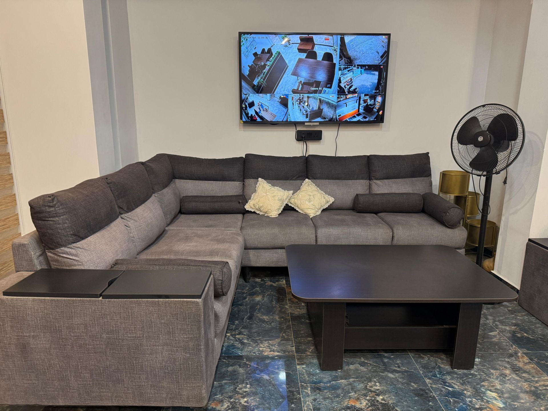 Coworking space by The Investor Street image 5