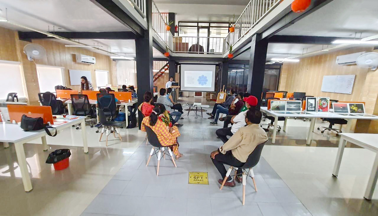 IDEASHACKS COWORKING image 4