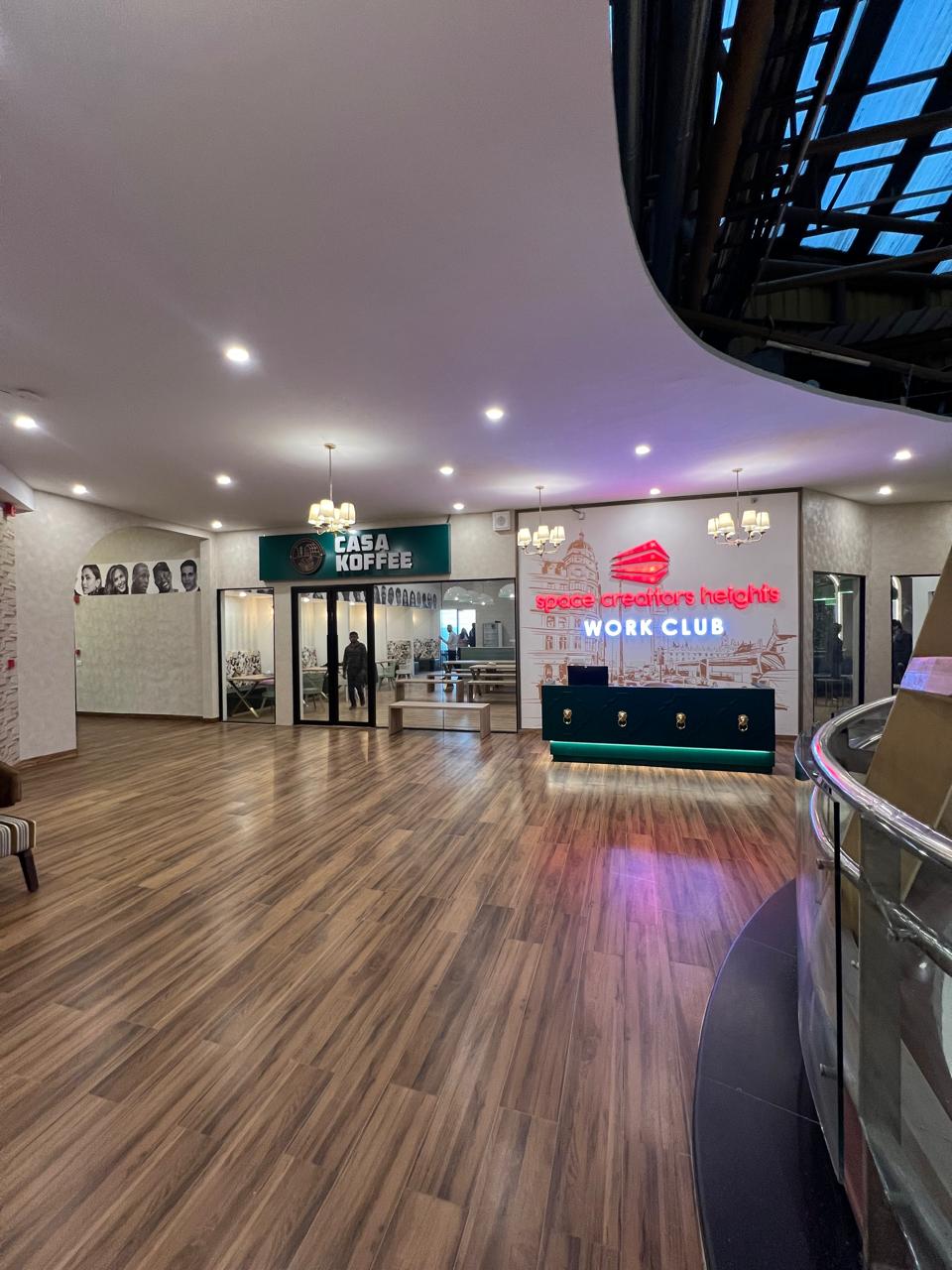 24 WORK CLUB by Space Creattors Heights image 3