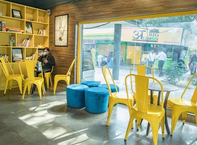 Coworking in Gurugram at Cafe L'Pause - myHQ image 5