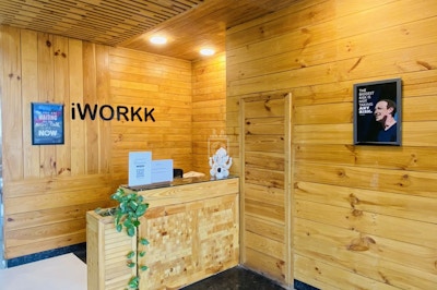 iWORKK Coworking. Bussiness Accelerator profile image