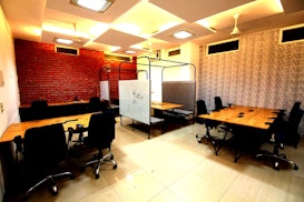 myHQ coworking at Cospaces New Garage Golf Course Road in Faridabad, India myHQ coworking at Cospaces New Garage Golf Course Road, Faridabad