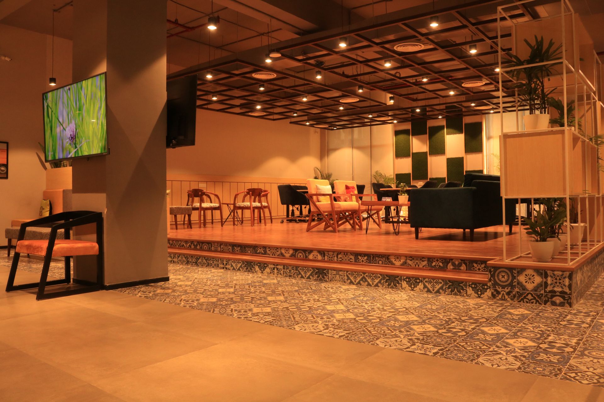 myHQ coworking at Garage Society Udyog Vihar image 2