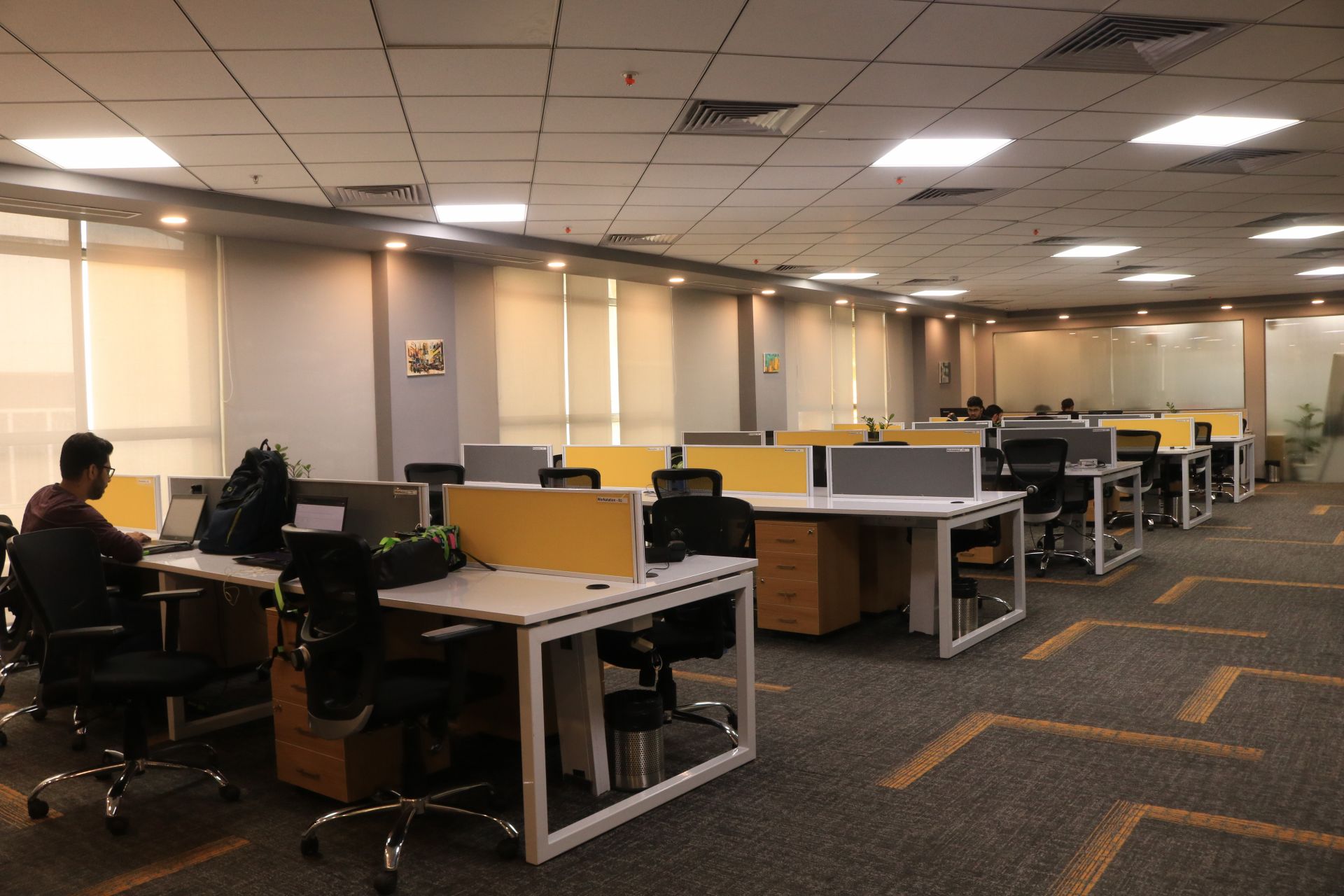 myHQ coworking at Garage Society Udyog Vihar image 5