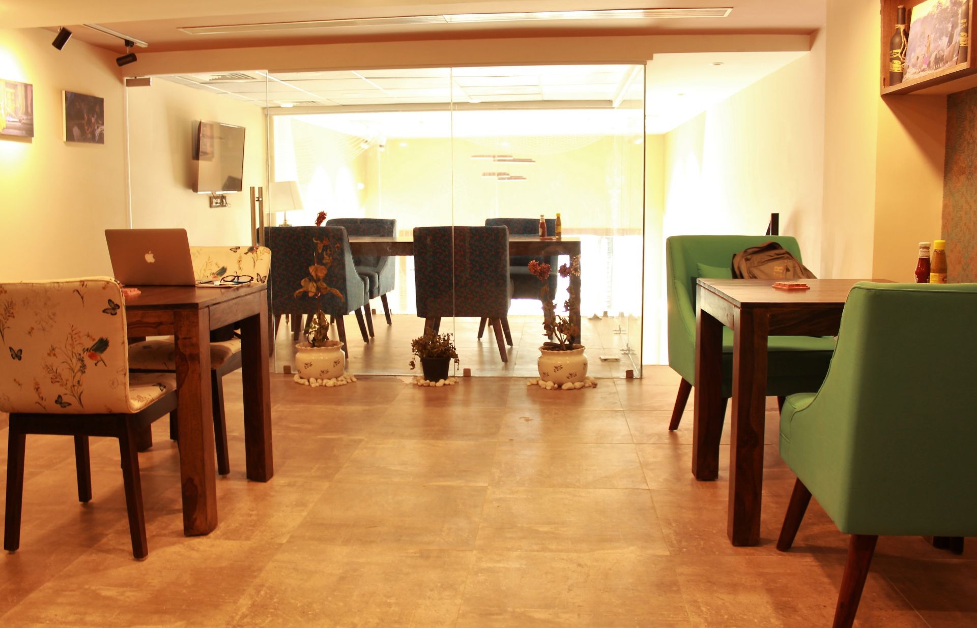 myHQ coworking at Zorambo Golf Course Road image 2