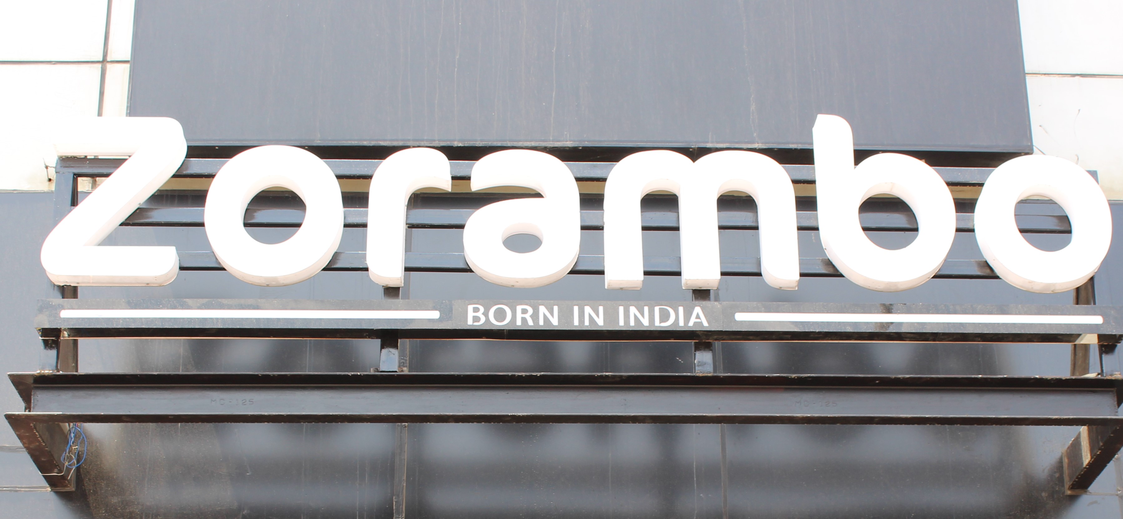 myHQ coworking at Zorambo Golf Course Road image 3