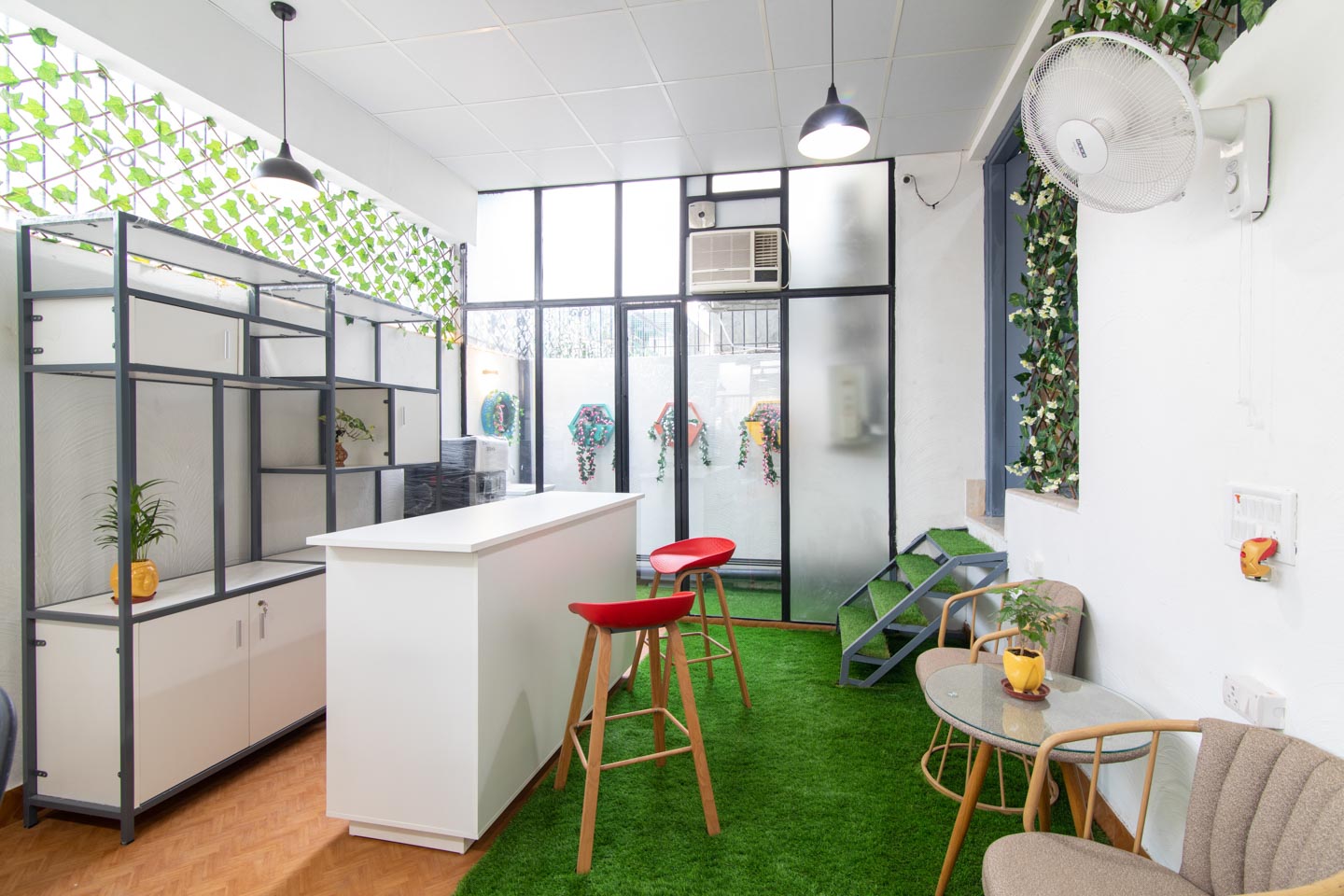 Oahfeo Workspaces image 4