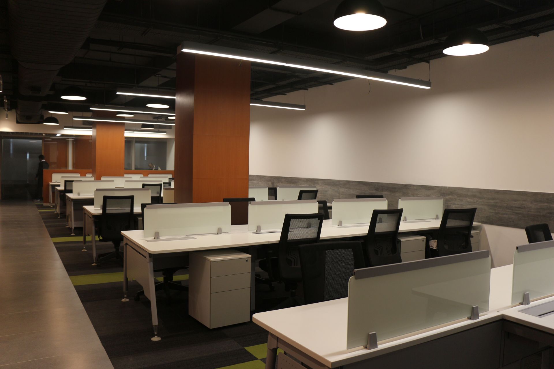 Plus Offices image 3