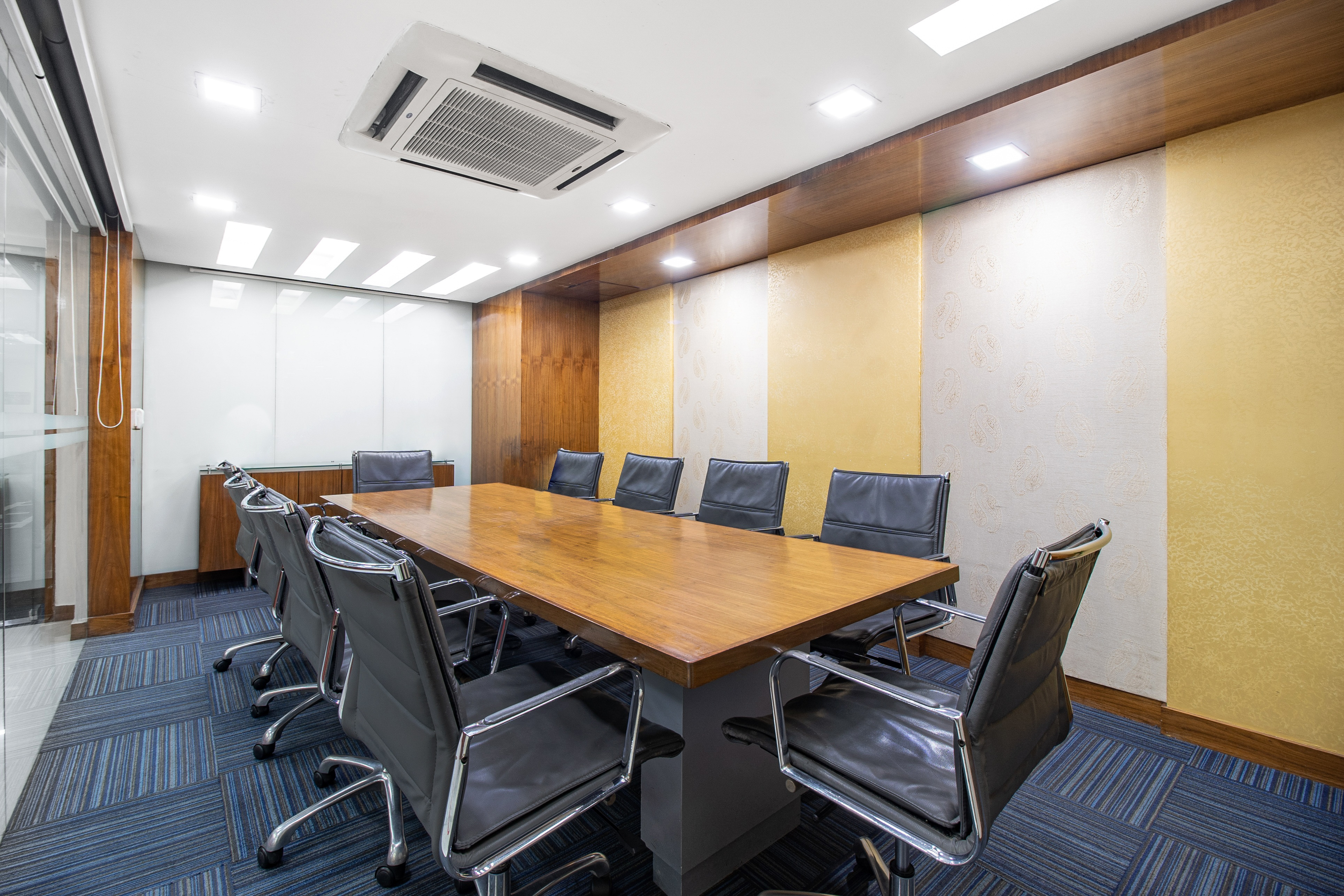 Regus - Gurgaon JMD Regent Square image 5