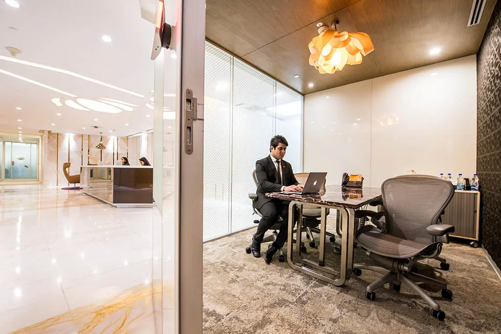 The Executive Centre - One Horizon Center image 5