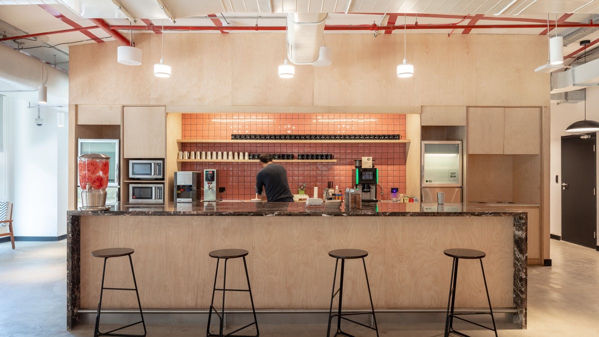 WeWork Vi-John Tower image 4