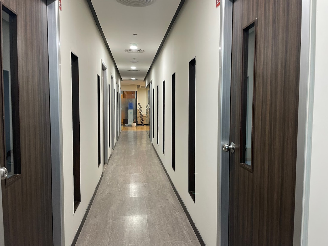 Alien Work Hub image 3