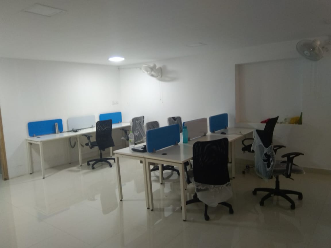 Deploy Coworking space image 2