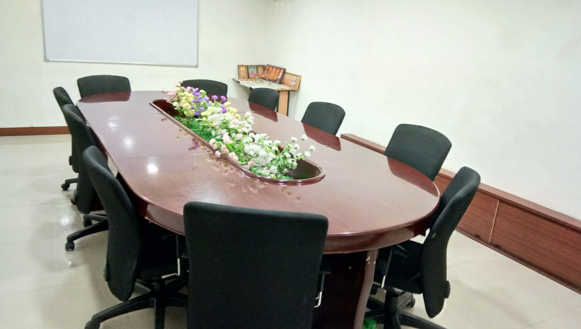 Quixtart Business Centre image 3