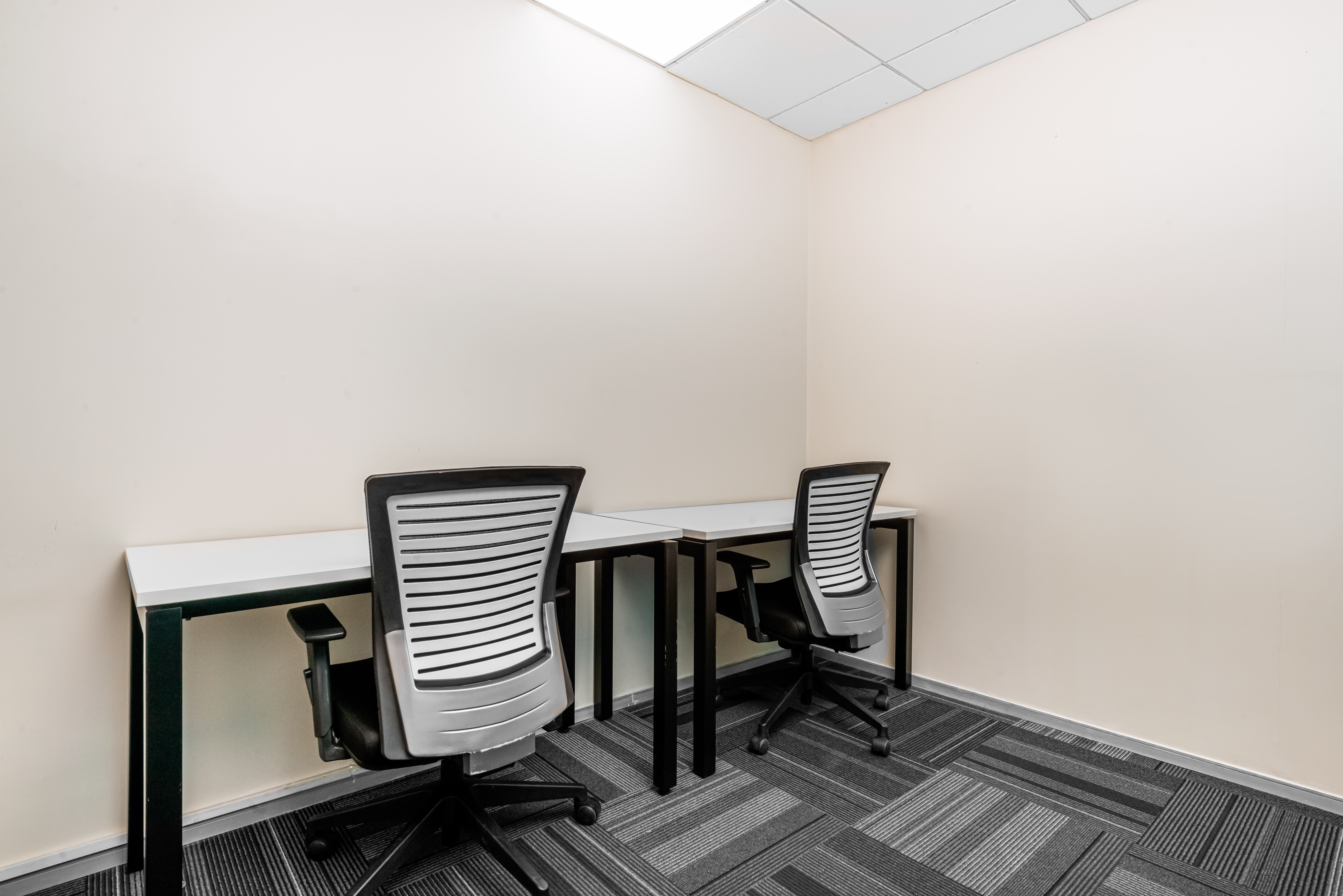 Regus - Hyderabad Hitech City image 3